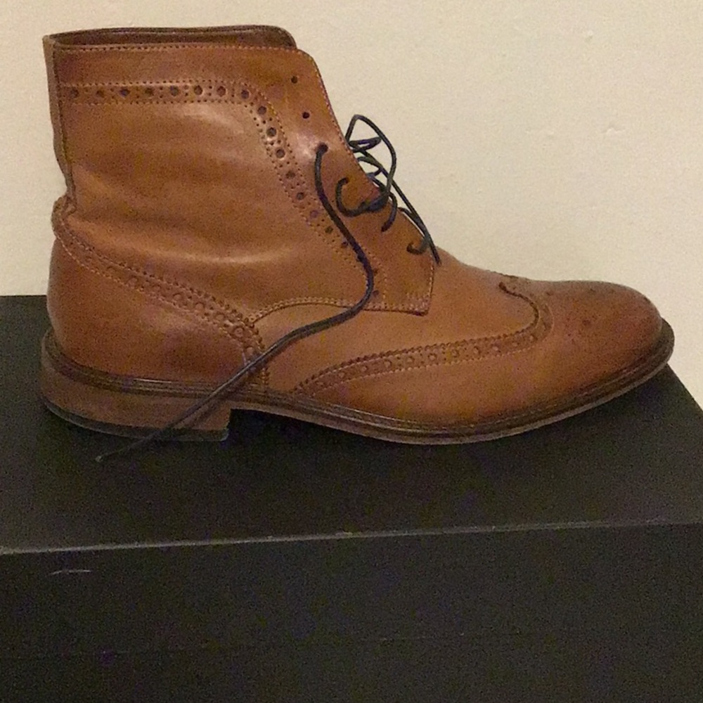 Men’s Shoes
